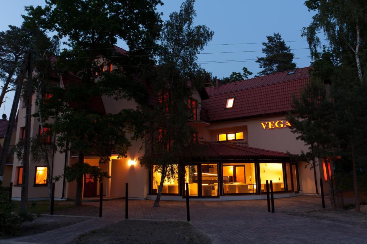 Osrodek Vega Hotel Pobierowo Exterior photo